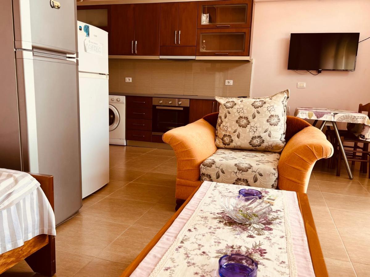 Sana Apartment Саранда Екстер'єр фото